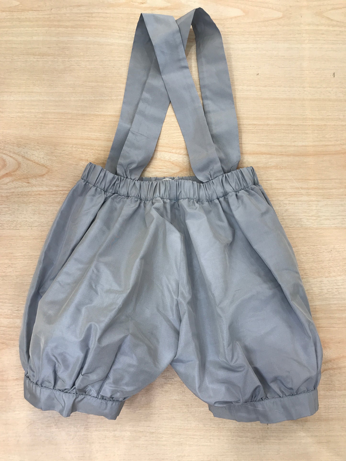 Pantalone Colibrì a sbuffo con bretelle ed elastico in vita