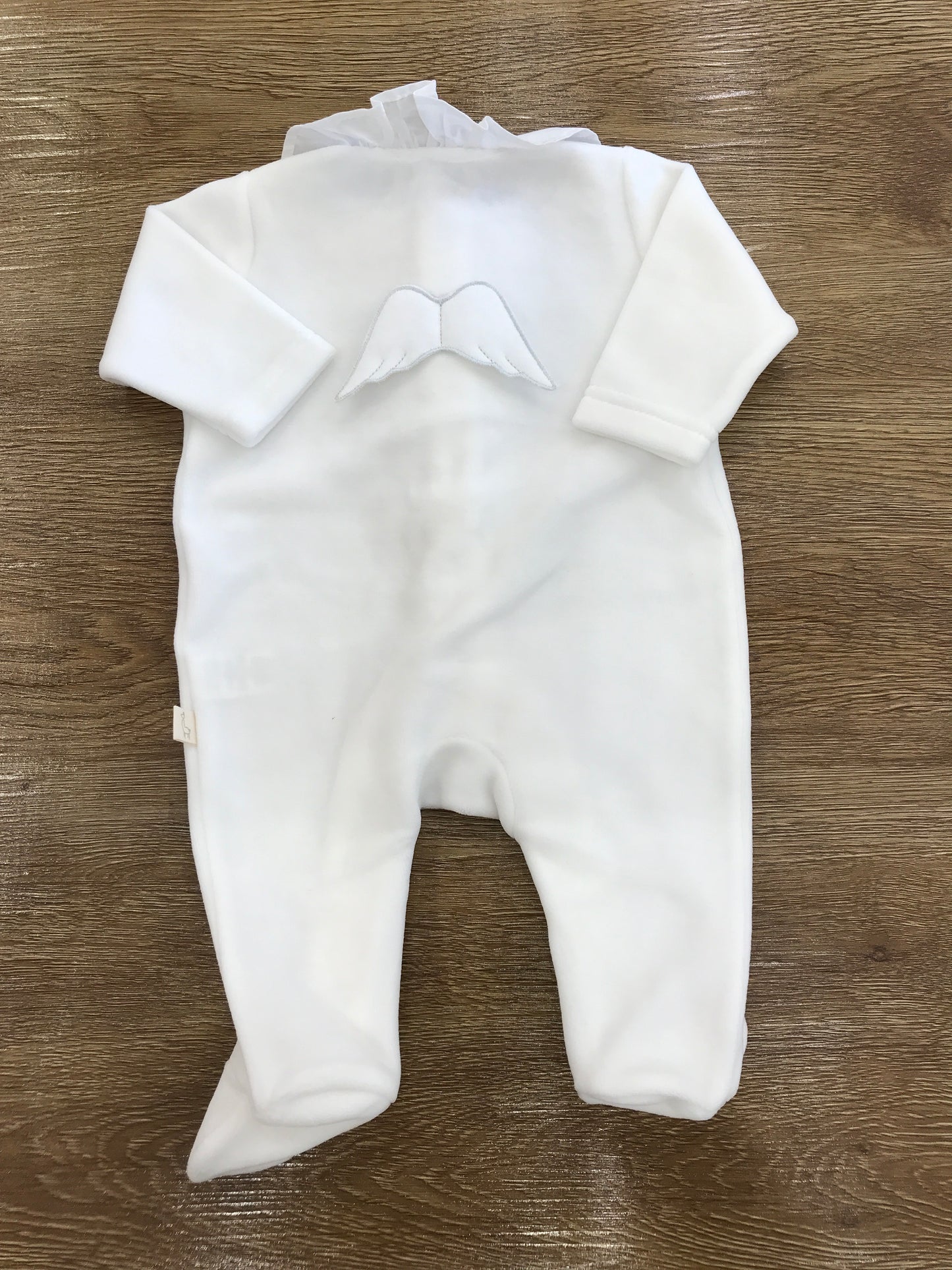 Tutina Baby Gi panna intera in ciniglia con ali sul retro e rusche al colletto
