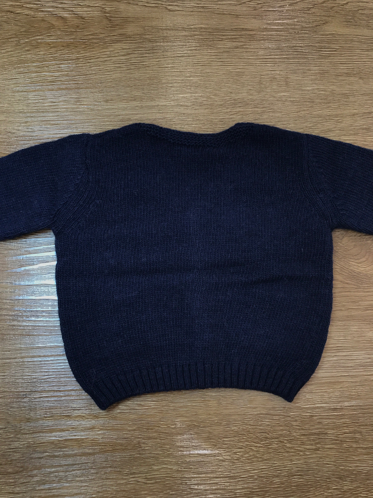 Cardigan Jo Milano in lana blu scuro basico
