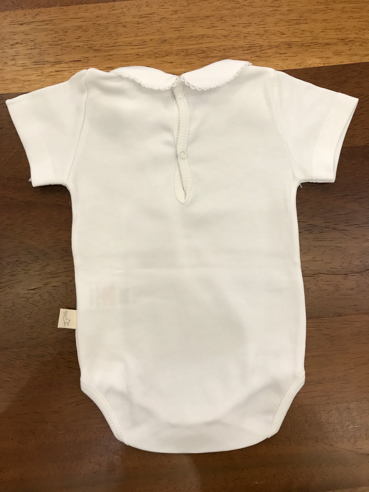 Body Baby Gi mezza manica di cotone con collo con ricamo bianco