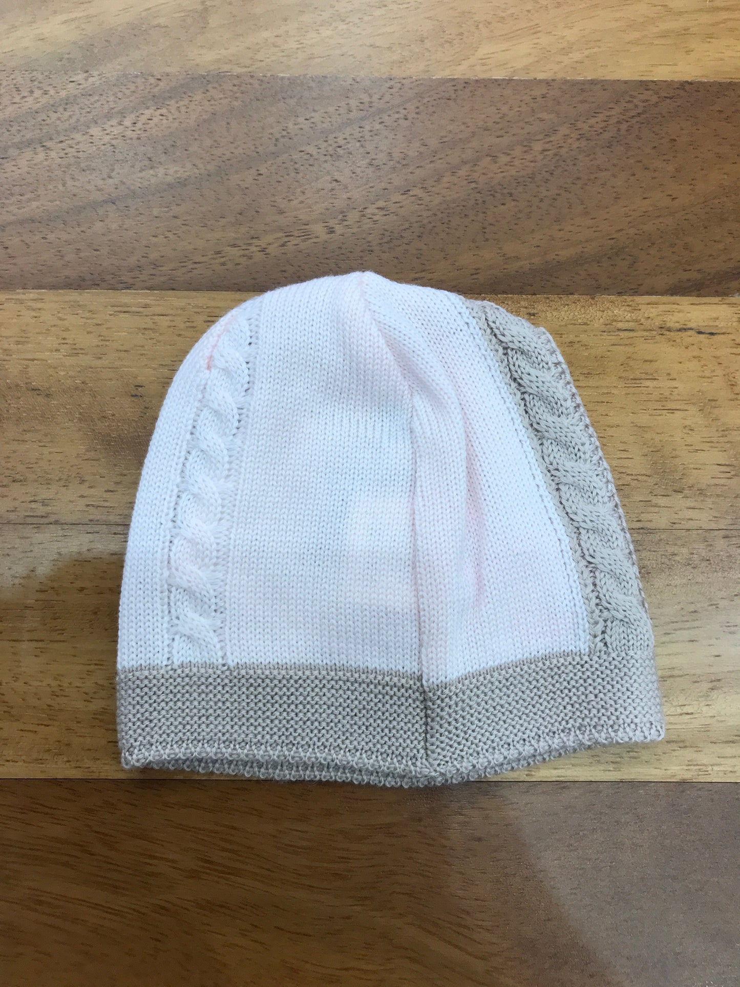 Cappellino colori chiari