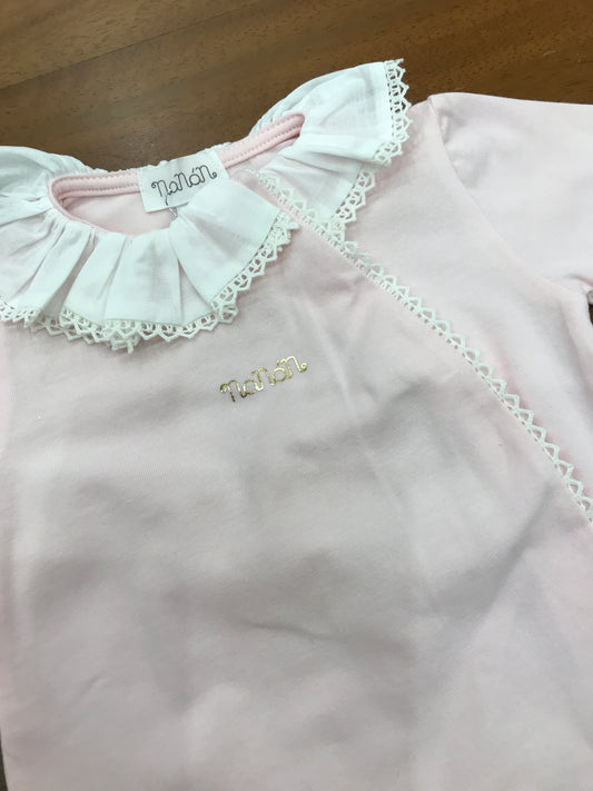 Tutina Nanan in cotone manica lunga con piedini collo con rusche bianca