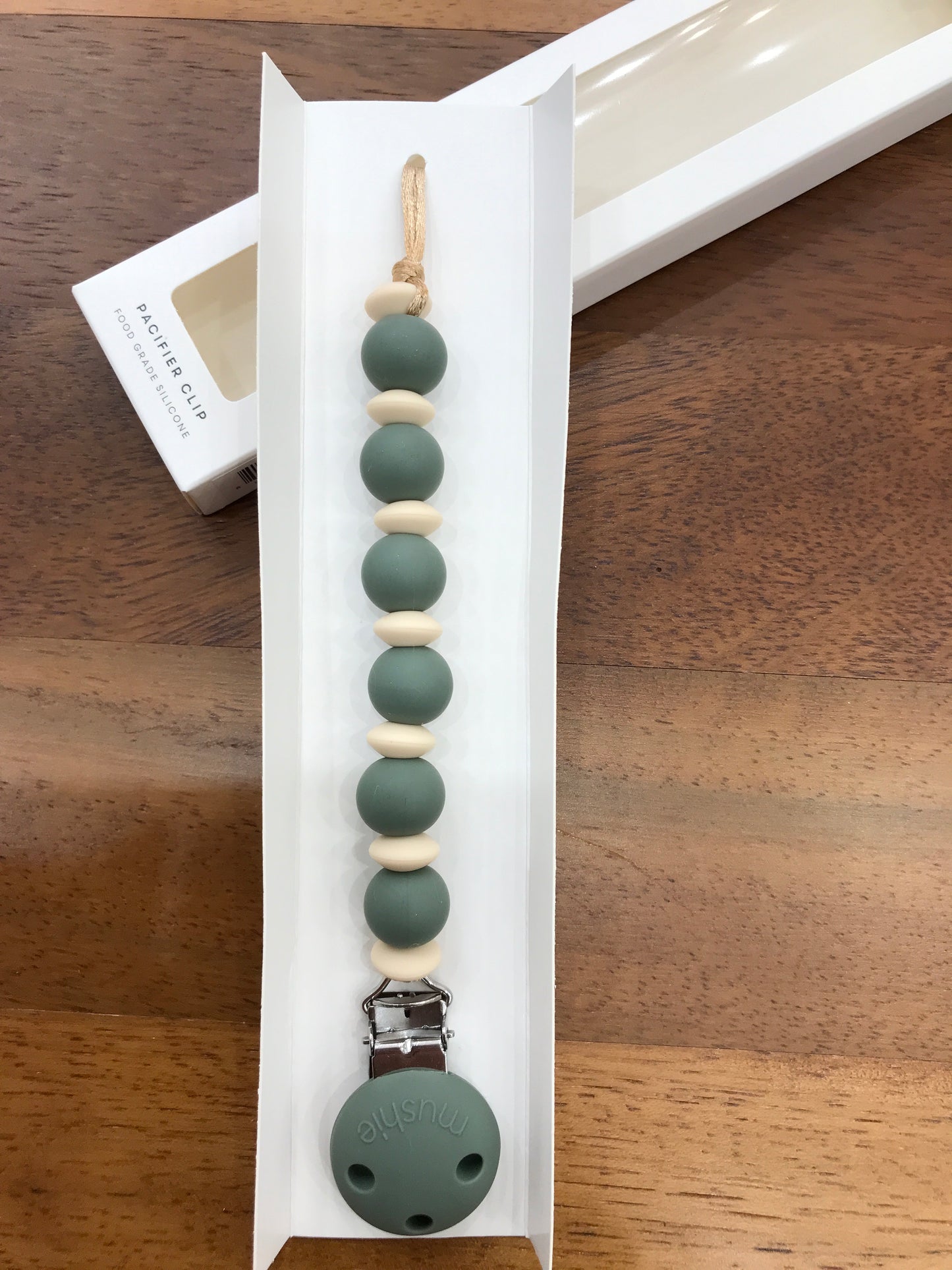 Catenina ciuccio mushie