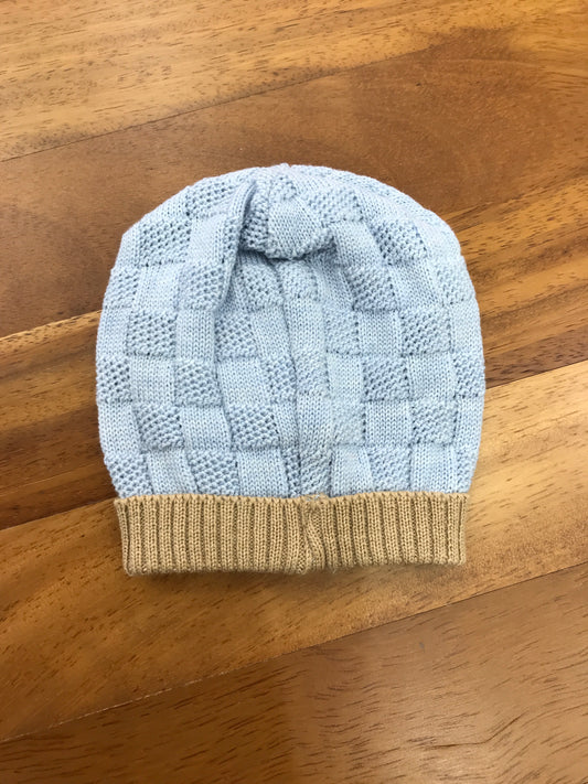 Cappello colori chiari