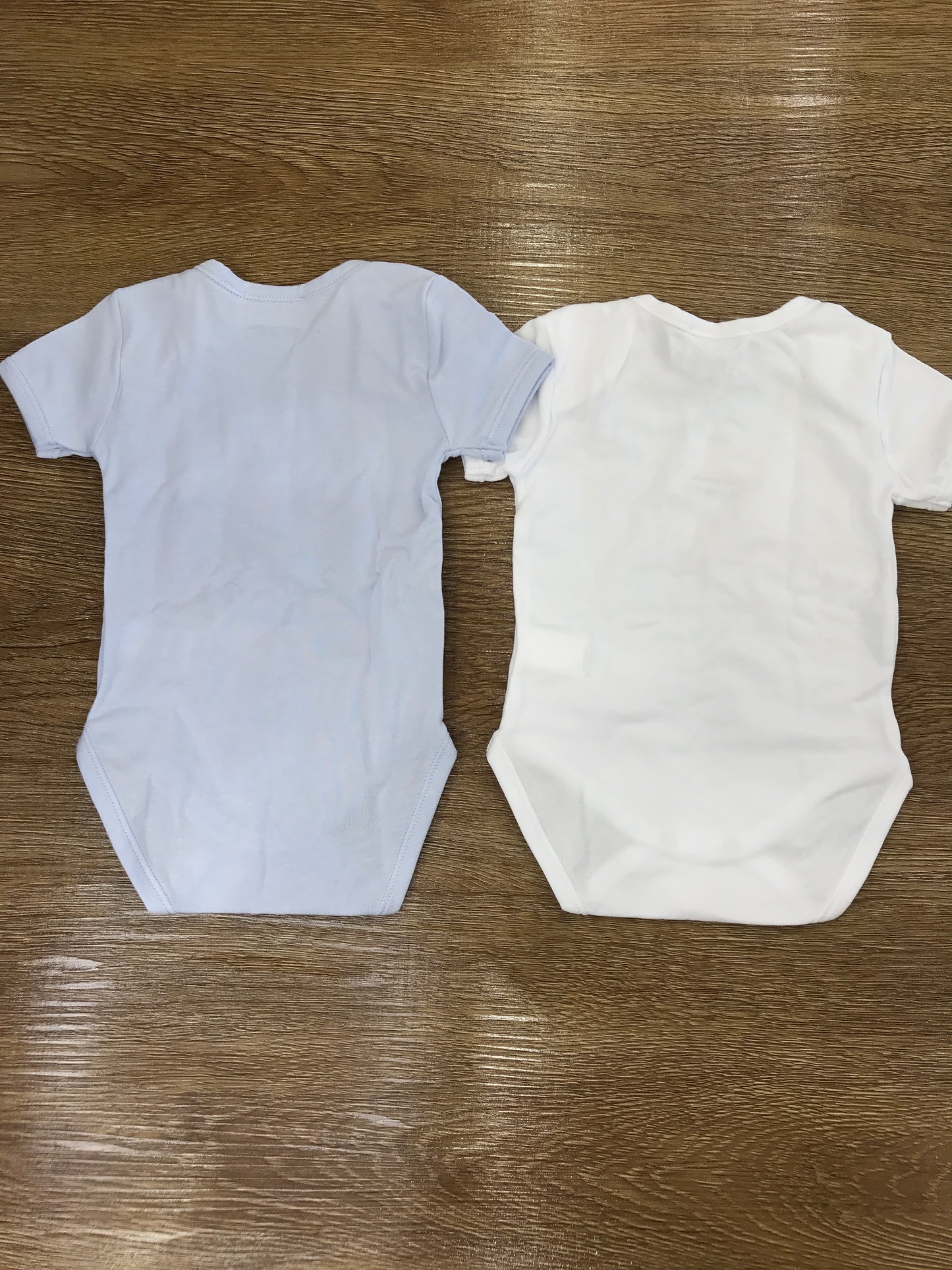 Body Story Loris in coppia bianco e celeste in cotone mezza manica