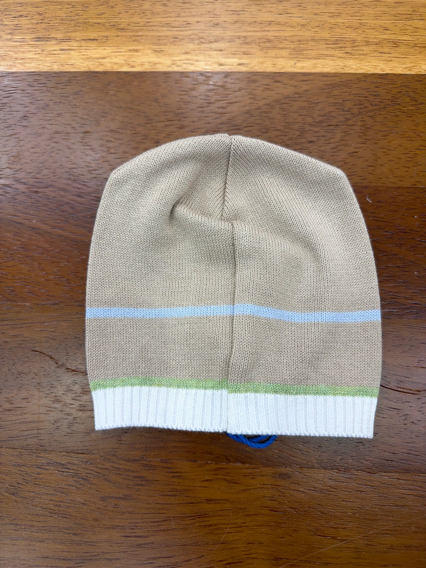 Cappello Colori Chiari in filo di cotone nelle tonalità tortora verde bianco