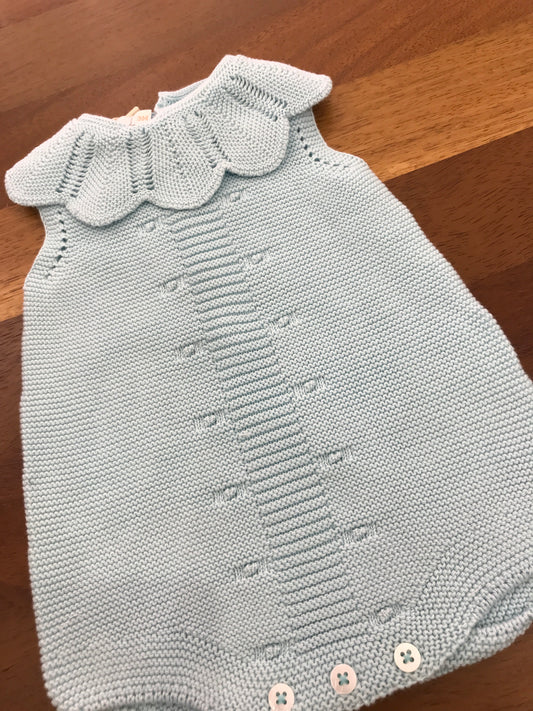 Pagliaccetto PCS in filo di cotone di colore turchese con collo con rusche traforato