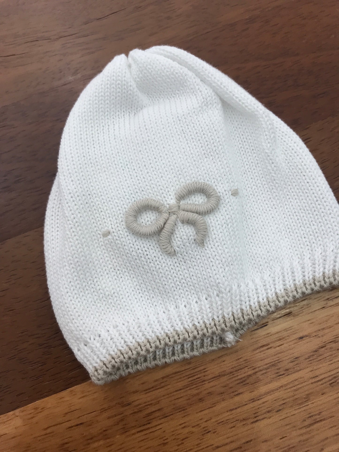 Cappellino bebè di almy
