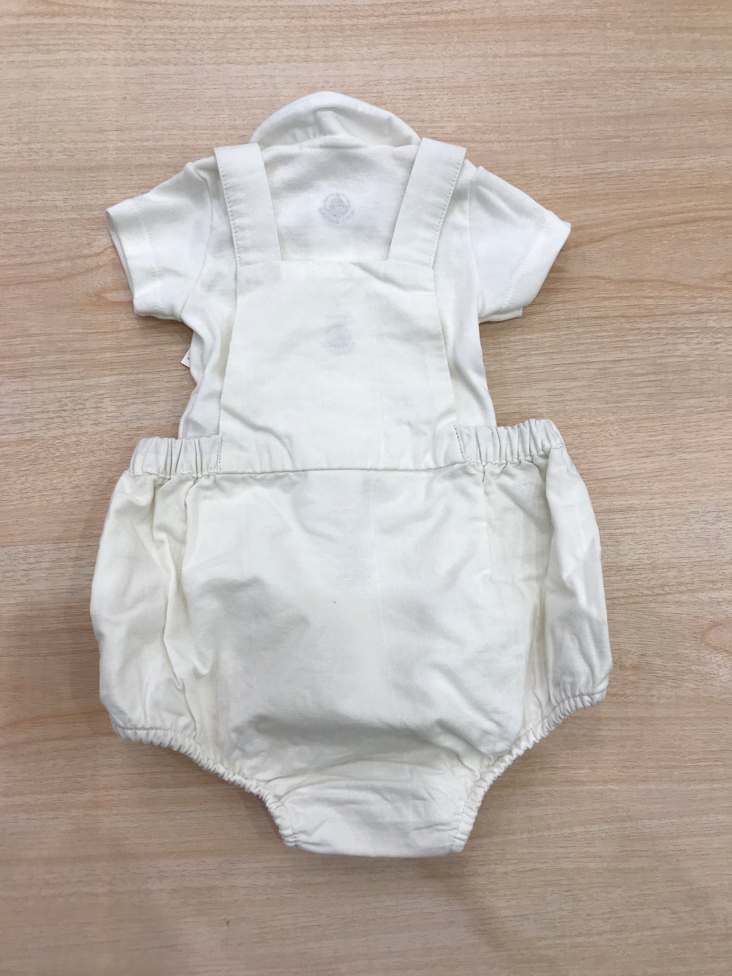 Completo Petit Bateau in cotone e lino salopette con bretelle e taschino sul davanti con body in cotone mezza manica