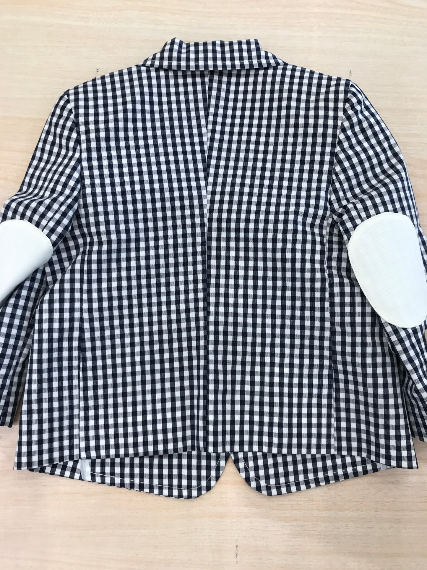 Giacca Sweet Baron a quadretti blu scuro e bianco con tasche sul davanti