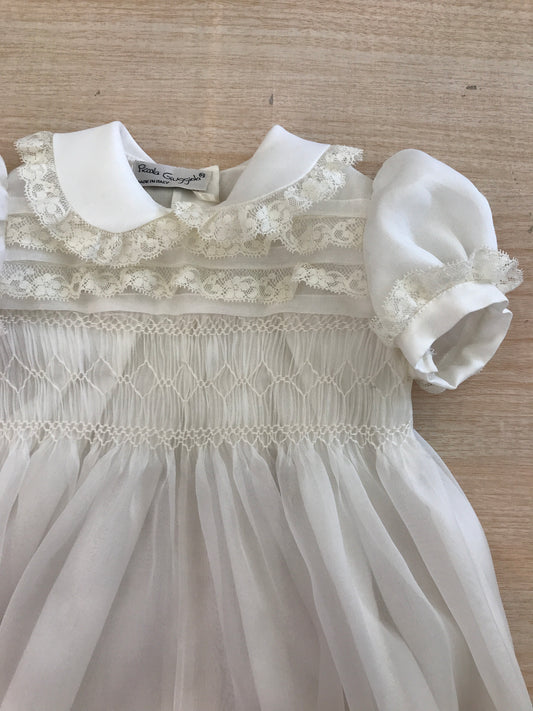 Pagliaccetto Piccola Giuggiola in organza in seta manica a sbuffo con corpetto lavorato da punto smock e lavorazione di valancienne