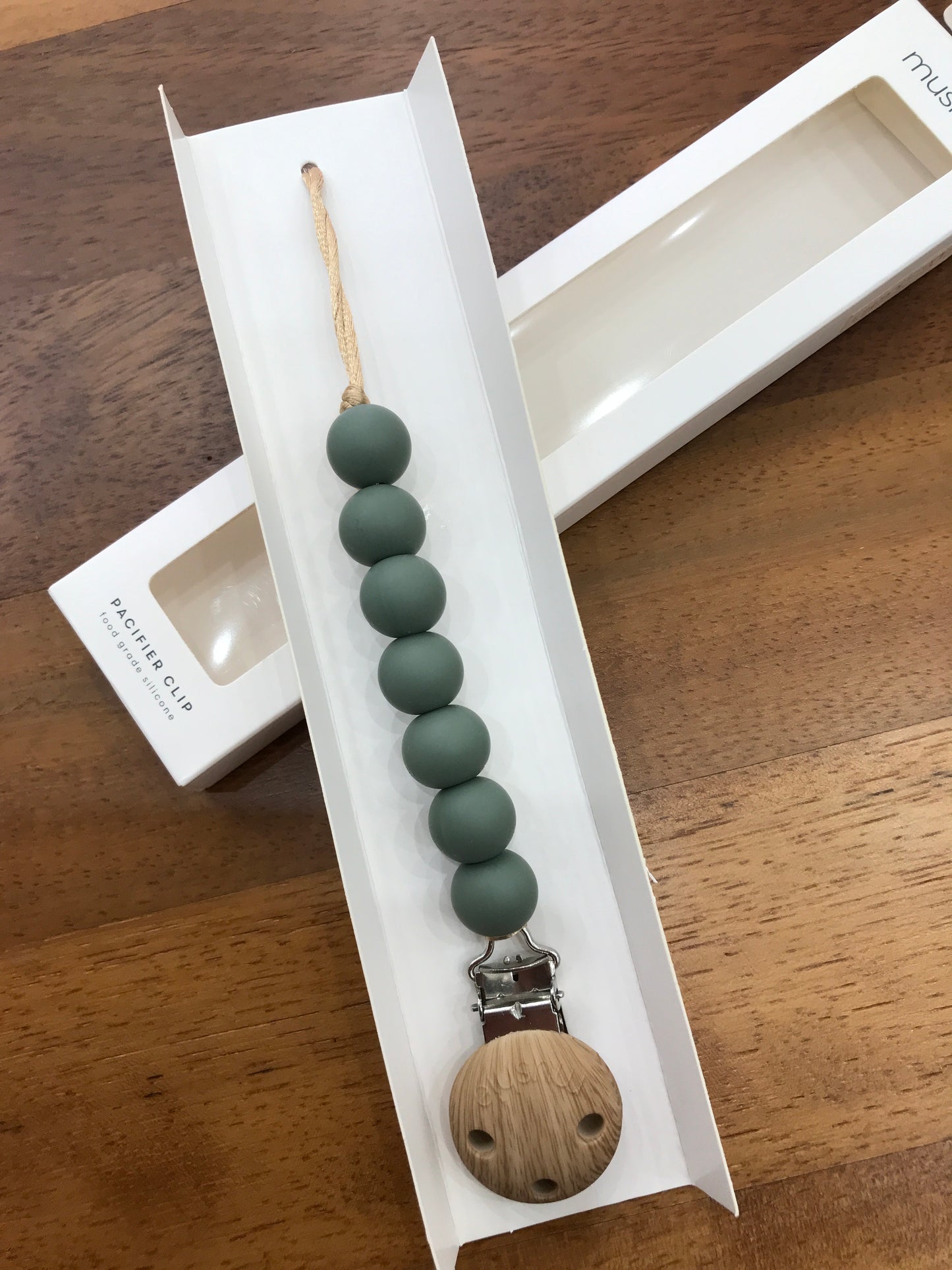 Catenina ciuccio mushie