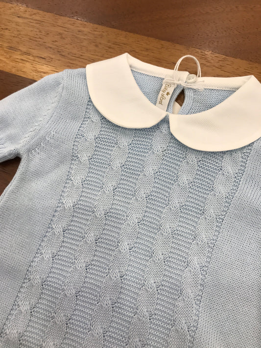 Pagliaccetto Baby Lord in filo celeste mezza manica con lavorazione di trecce sul davanti