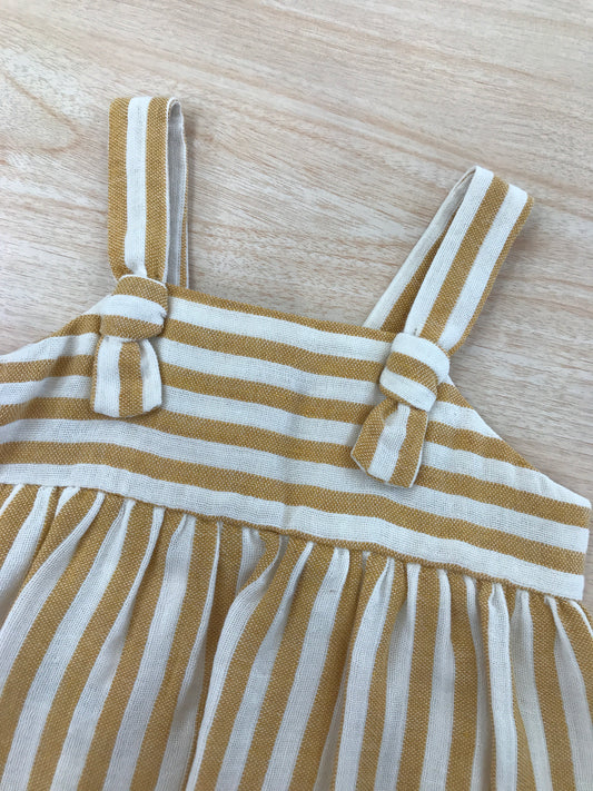 Abito Paz Rodriuguez in cotone con bretelle e taschine a righe bianche e giallo ocra