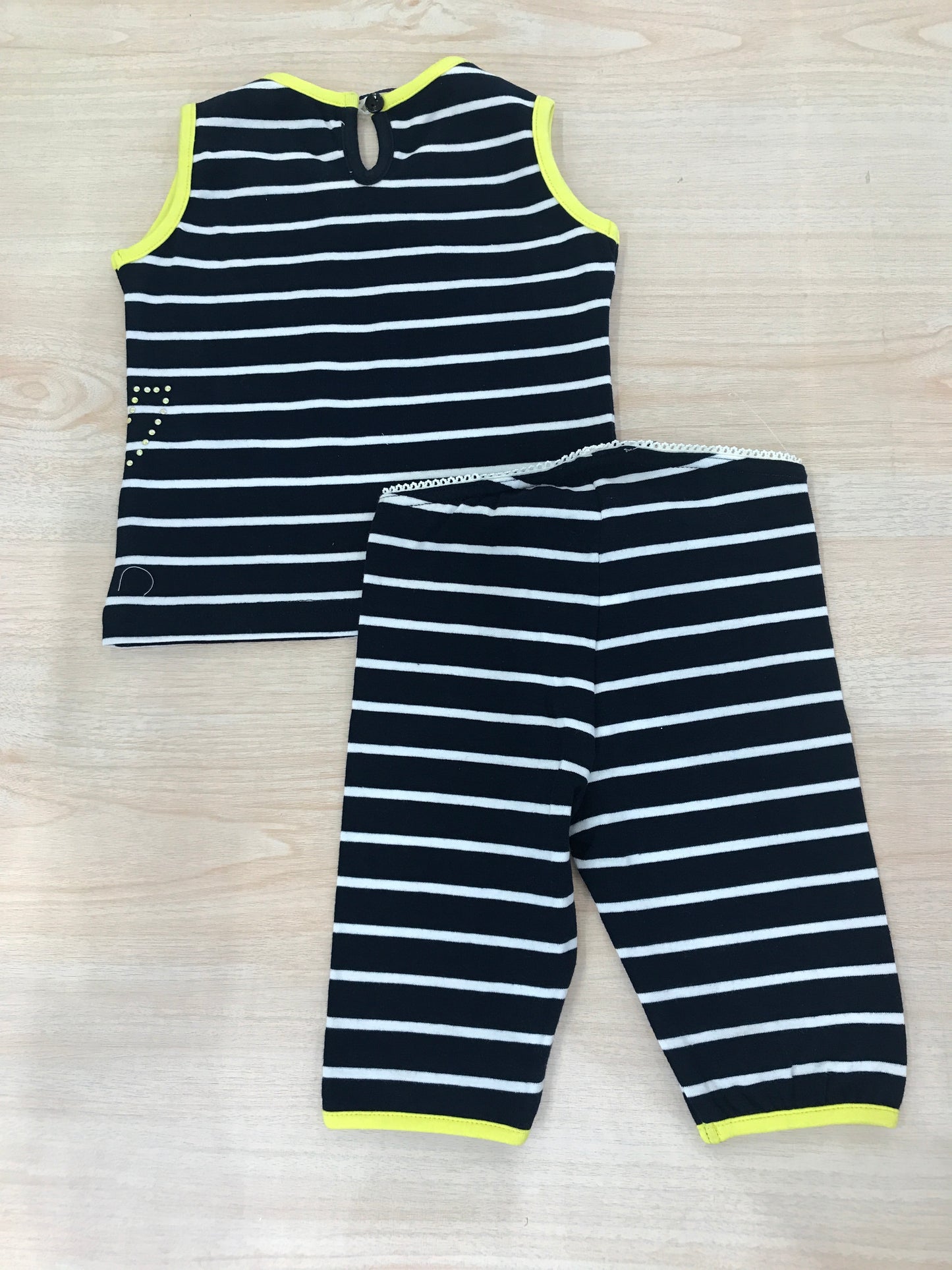 Completo Byblos in cotone a righe con rifiniture in giallo t-shirt con leggins