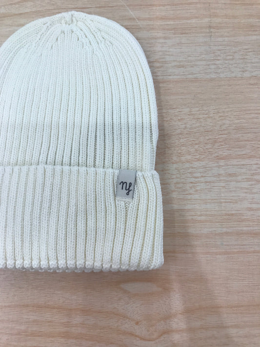 Cappello Nannafrufrù in filo di cotone panna a righe con risvolto