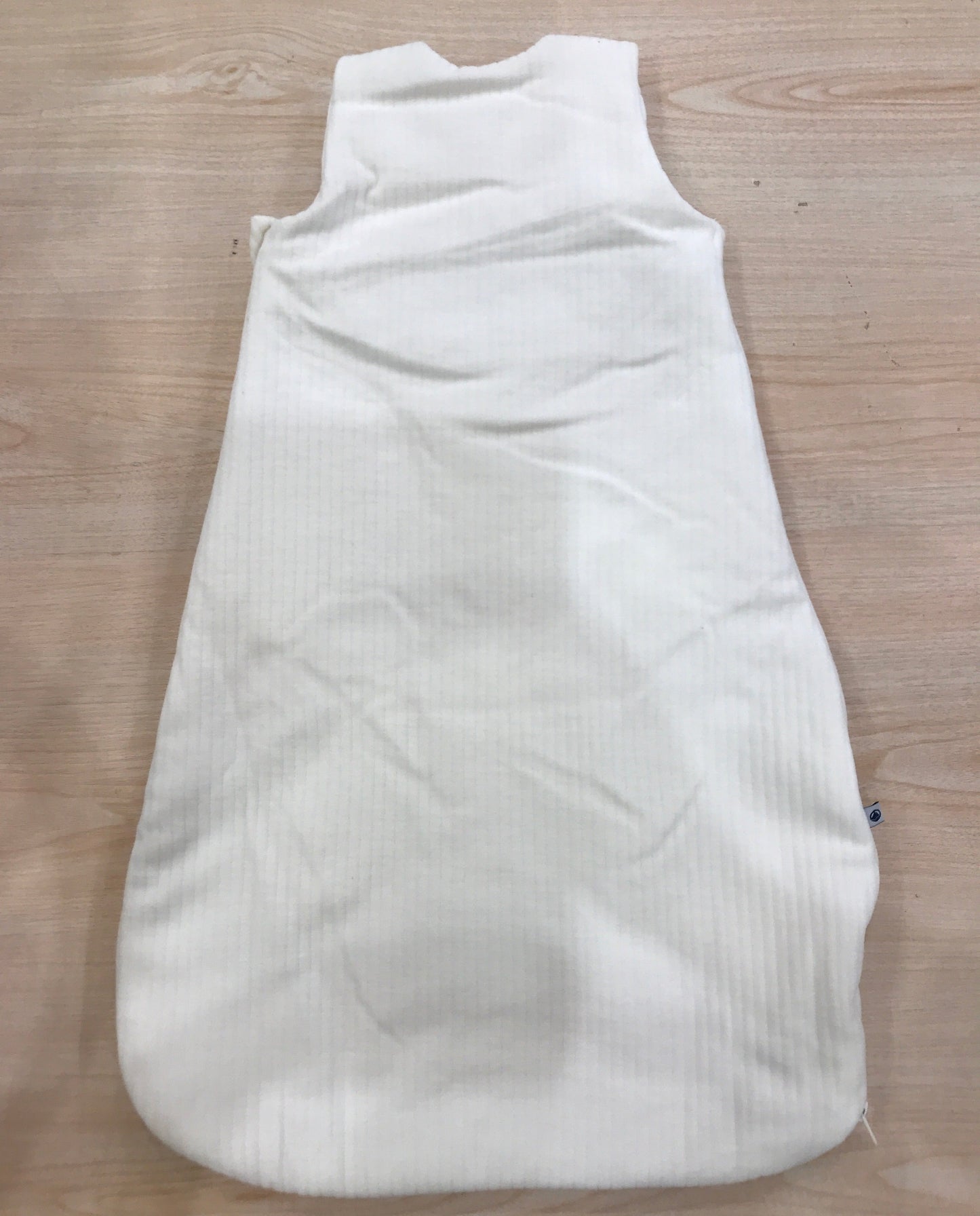 Sacco Nanna Petit Bateau in ciniglia con zip e cuore ricamato rosso TOG3