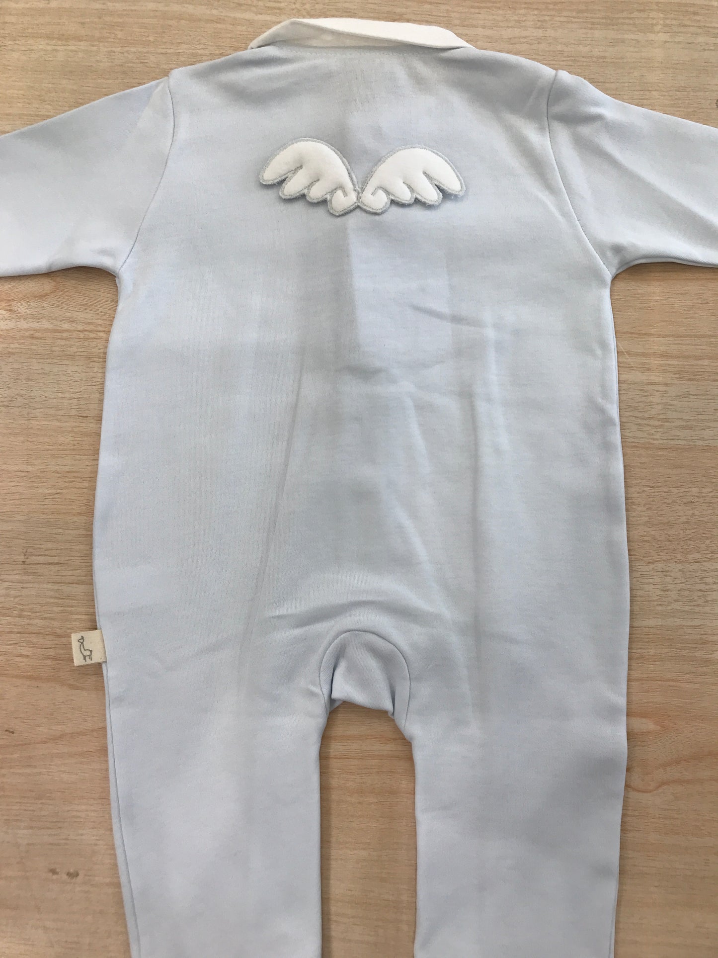 Tutina Baby Gi in cotone manica lunga gamba lunga con piedini con colletto in piquet con ali sul retro