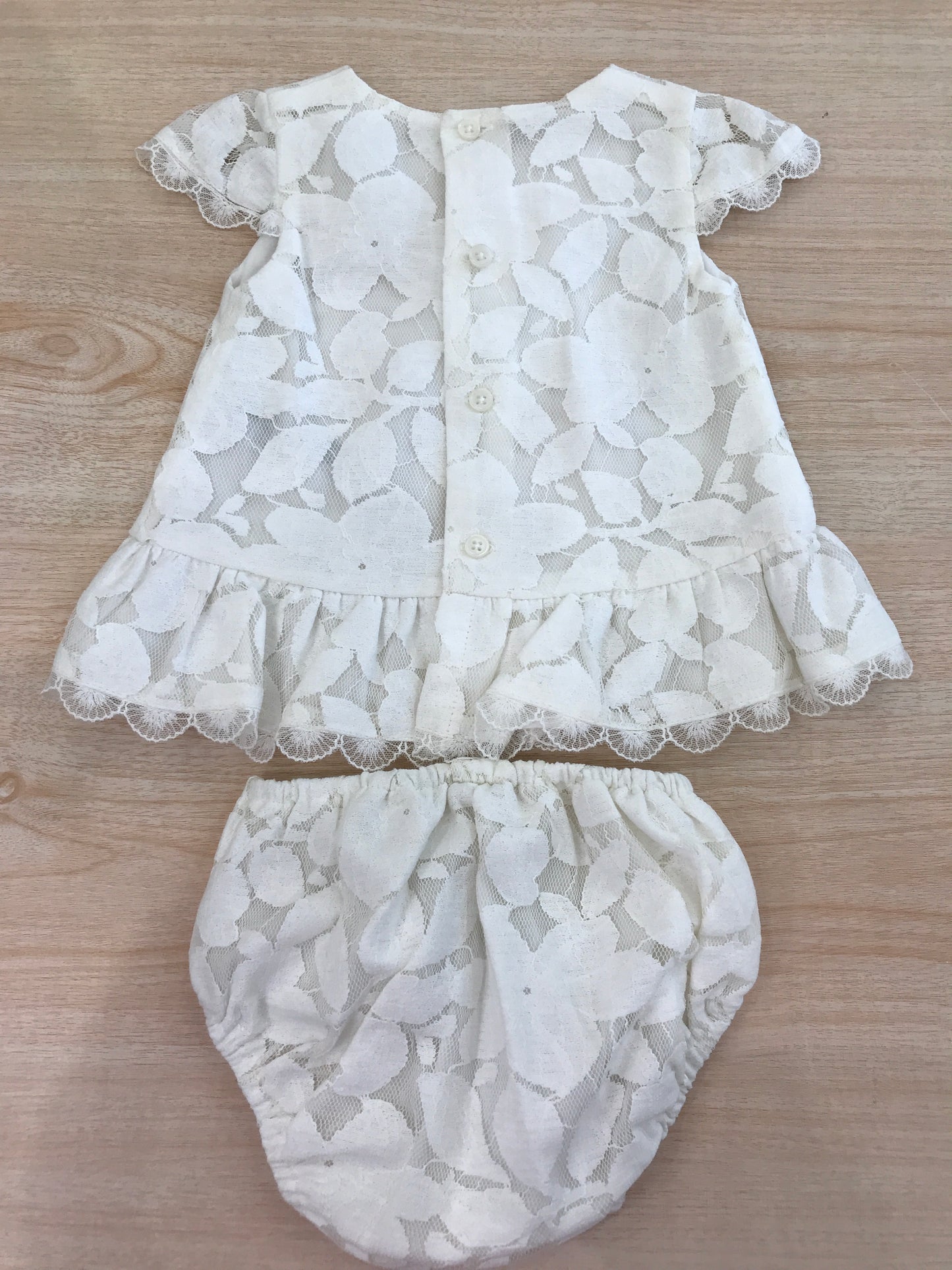 Abito Paz Rodriguez di cotone con tulle ricamato con culotte abbinata