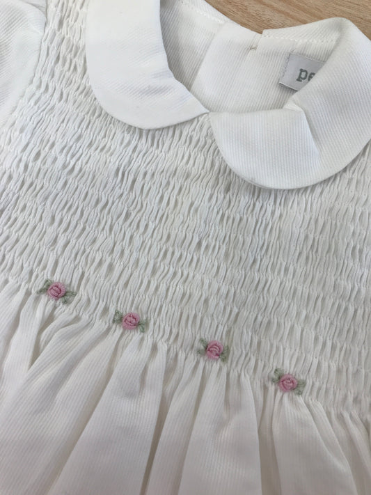 Abito Pepecè in cotone bianco manica a sbuffo con punto smock e roselline glicine