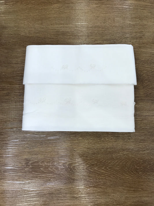 Lenzuola Piccola Giuggiola in lino panna da lettino con pois e fiocchetti ricamati a mano in rilievo
