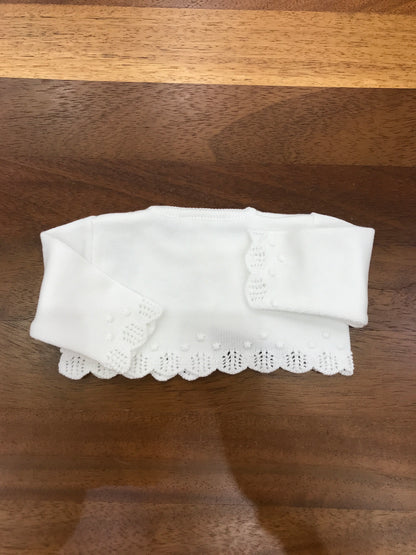 Cardigan Paz Rodriguez in filo bianco  manica lunga smerlata ai polsini con tre piccoli bottoncini