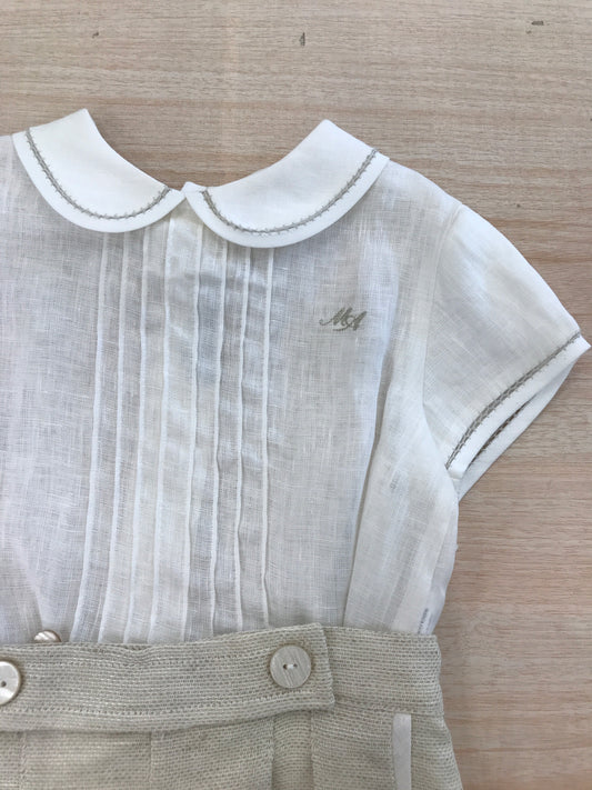 Completo Martin Aranda camicia mezza manica in lino con pieghe e pantalone corto tortora