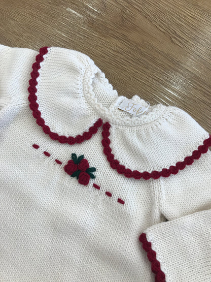 Pagliaccetto Fofettes in lana con rifiniture in rosso e ricamo di rose sul corpetto centrali