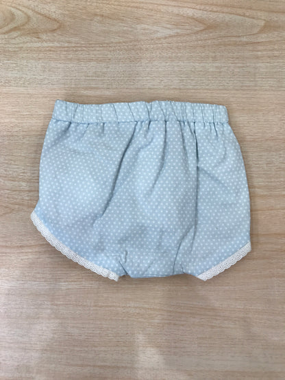 Culotte Laranjinha in cotone celeste con pois bianchi smerlata con san gallo sul davanti interno bianco