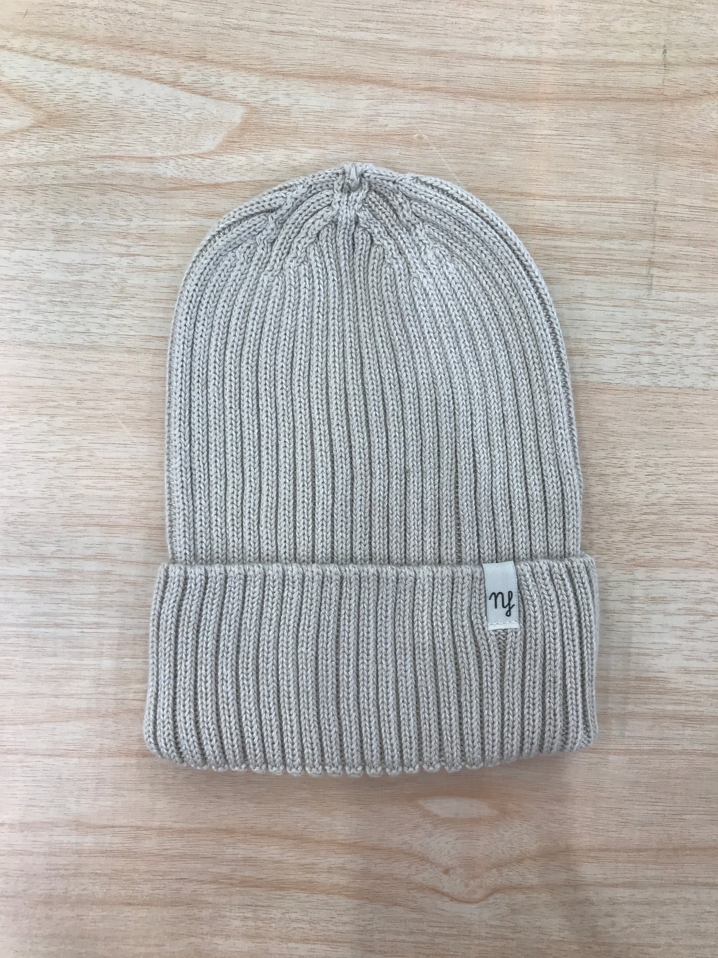 Cappello Nannafrufrù in filo di cotone tortora  a righe con risvolto