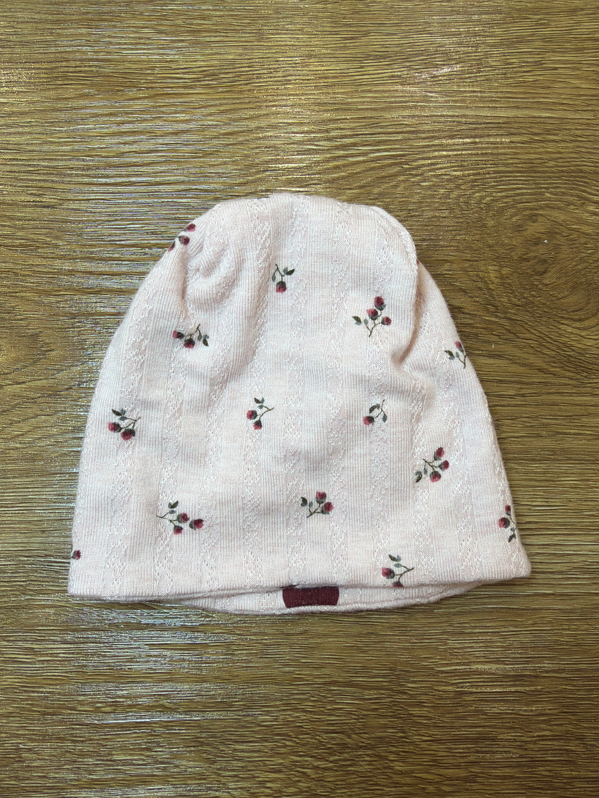 Cappello Colori Chiari rosa reversibile con pois e fiori in caldo cotone