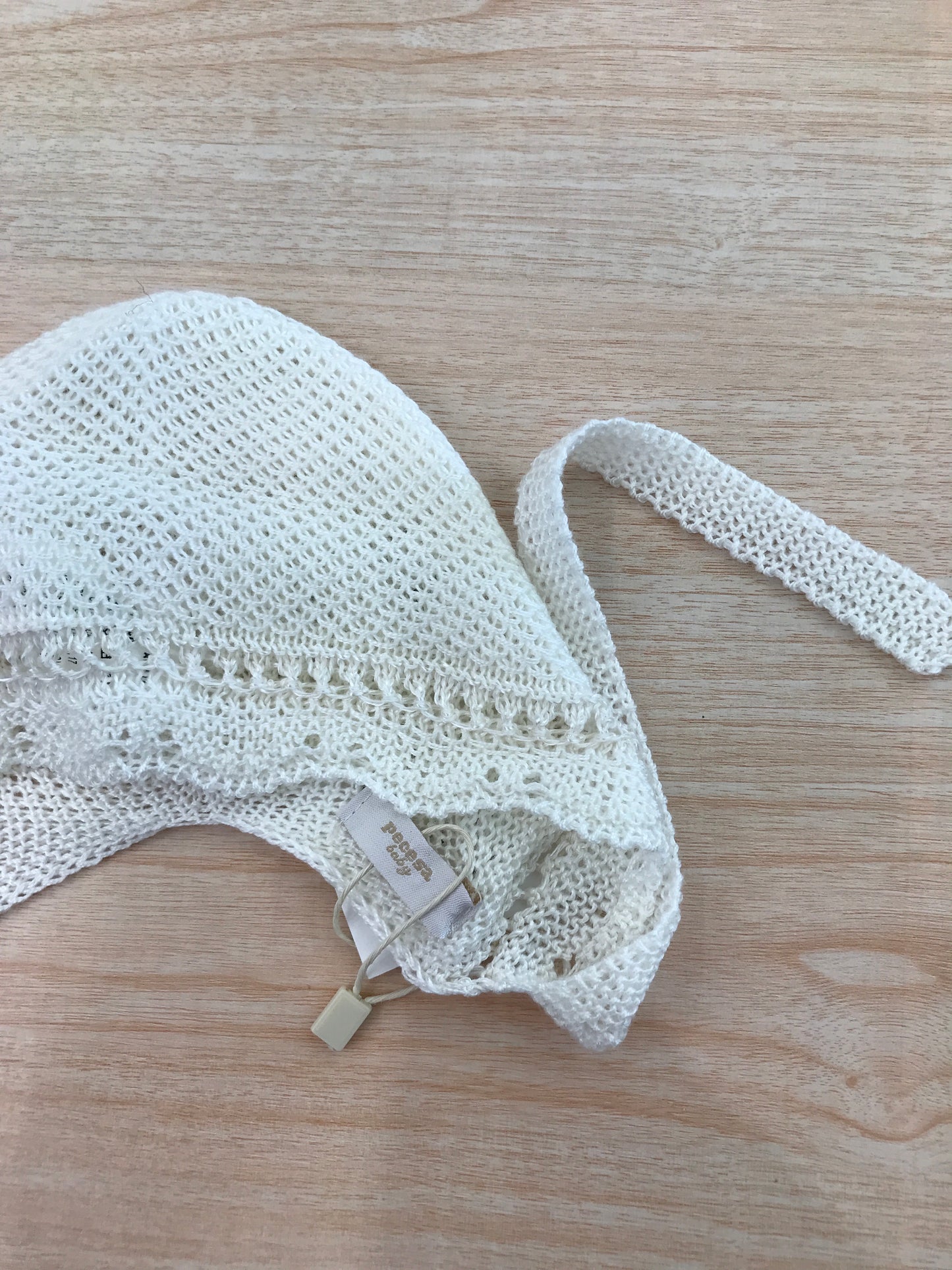 Cuffia PCS in filo traforata panna con laccetti
