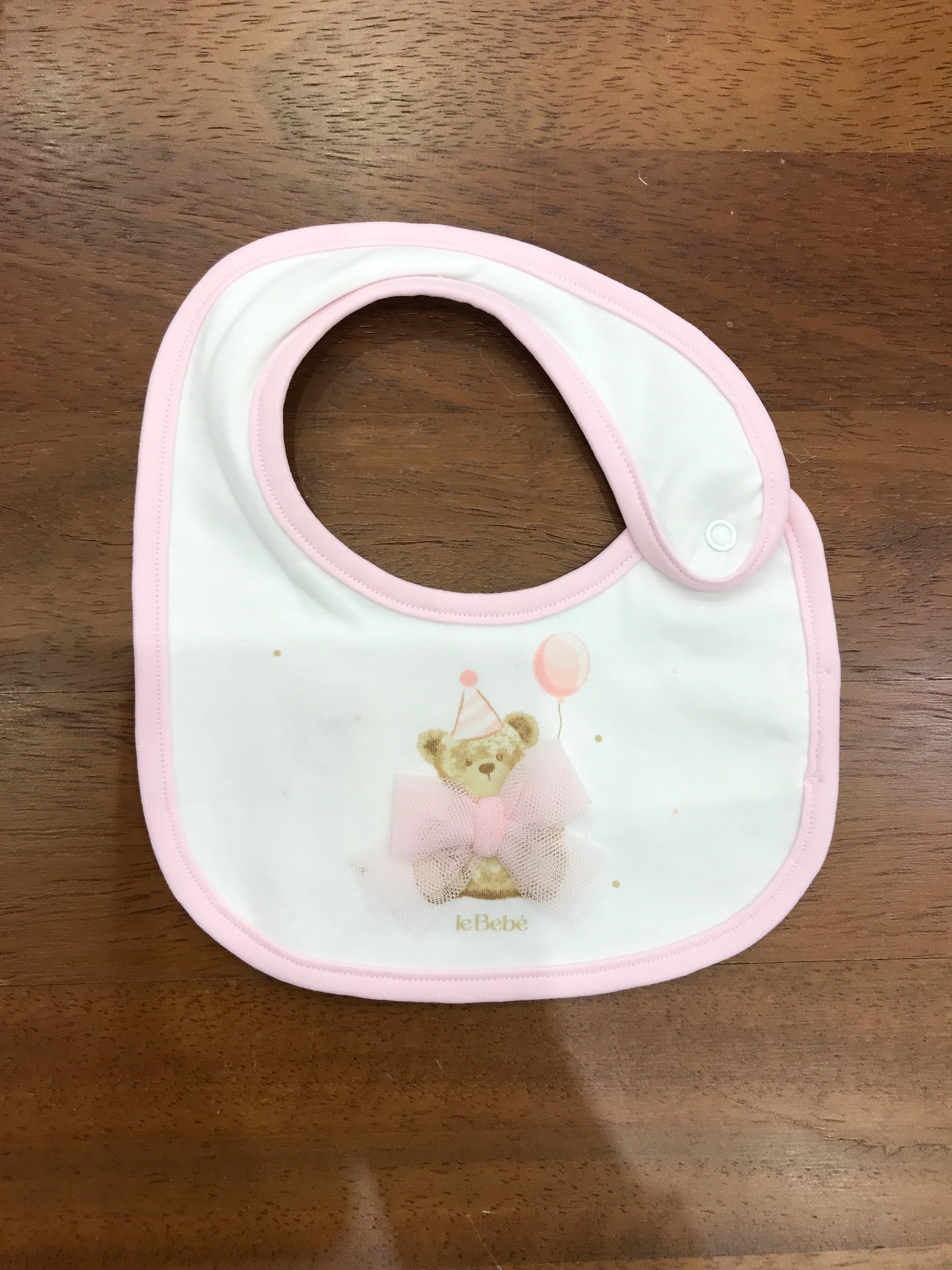 Bavetta Le Bebè in cotone bianco con rifiniture rosa con orsetto centrale