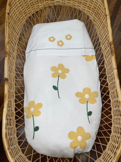 Coperta e lenzuolo colori chiari