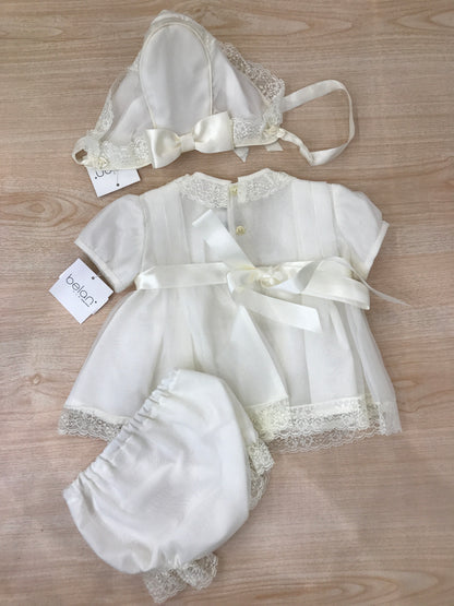Completo Belan in organza con applicazioni di pizzo casacca con culotte.