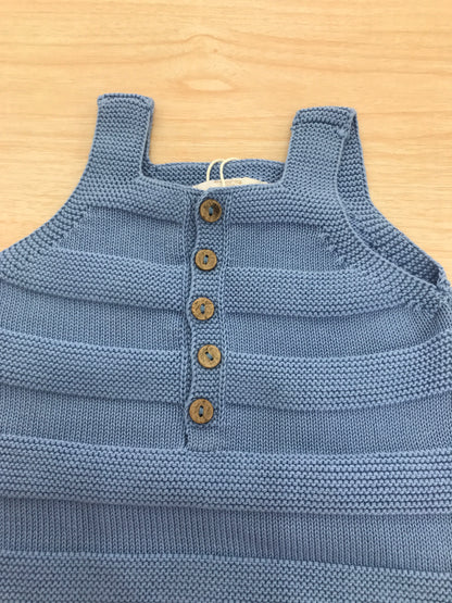 Pagliaccetto PCS in filo con bretelle con lavorazione a maglia e piccoli bottoncini sul davanti