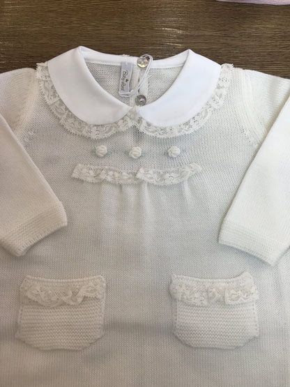 Coordinato Baby Lord set comprende copertina tutina scarpine e cuffietta coordinati da fiocchi e valancienne escluso il lenzuolino dal coordinato