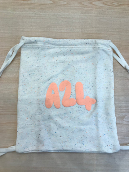Tuta AVentiquattrore in cotone pantalone corto t-shirt con disegni felpina e sacca abbinata