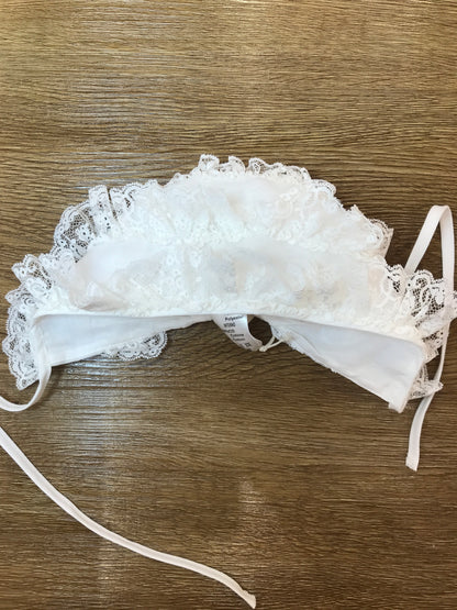 Cuffia Pure panna completamente ricoperta da pizzo con laccio sotto collo