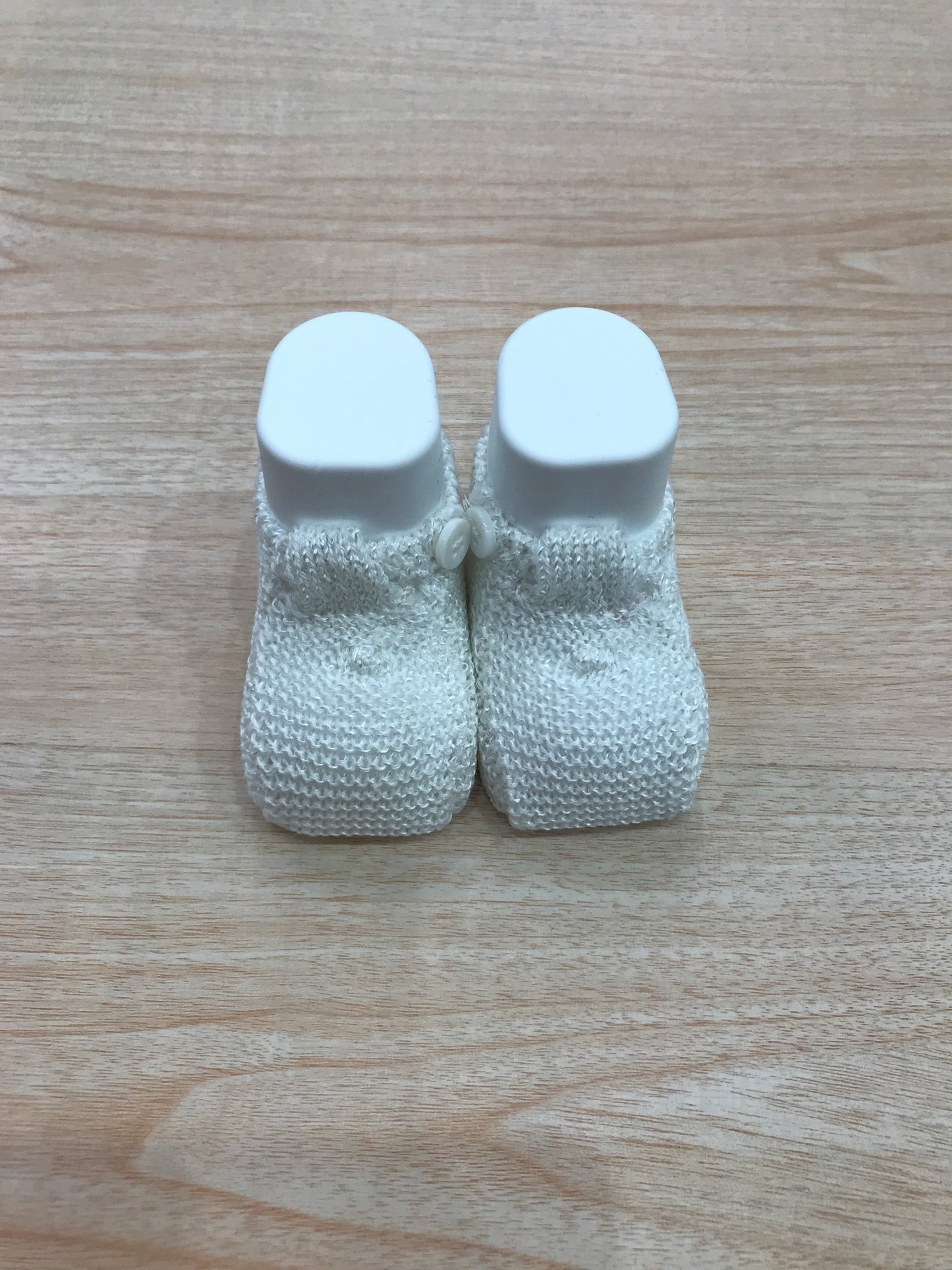 Babbucce PCS in filo bianco con pois sul davanti