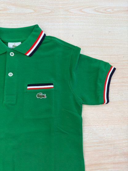 Polo Lacoste in cotone mezza manica con bottoncini e logo ricamato lateralmente unisex