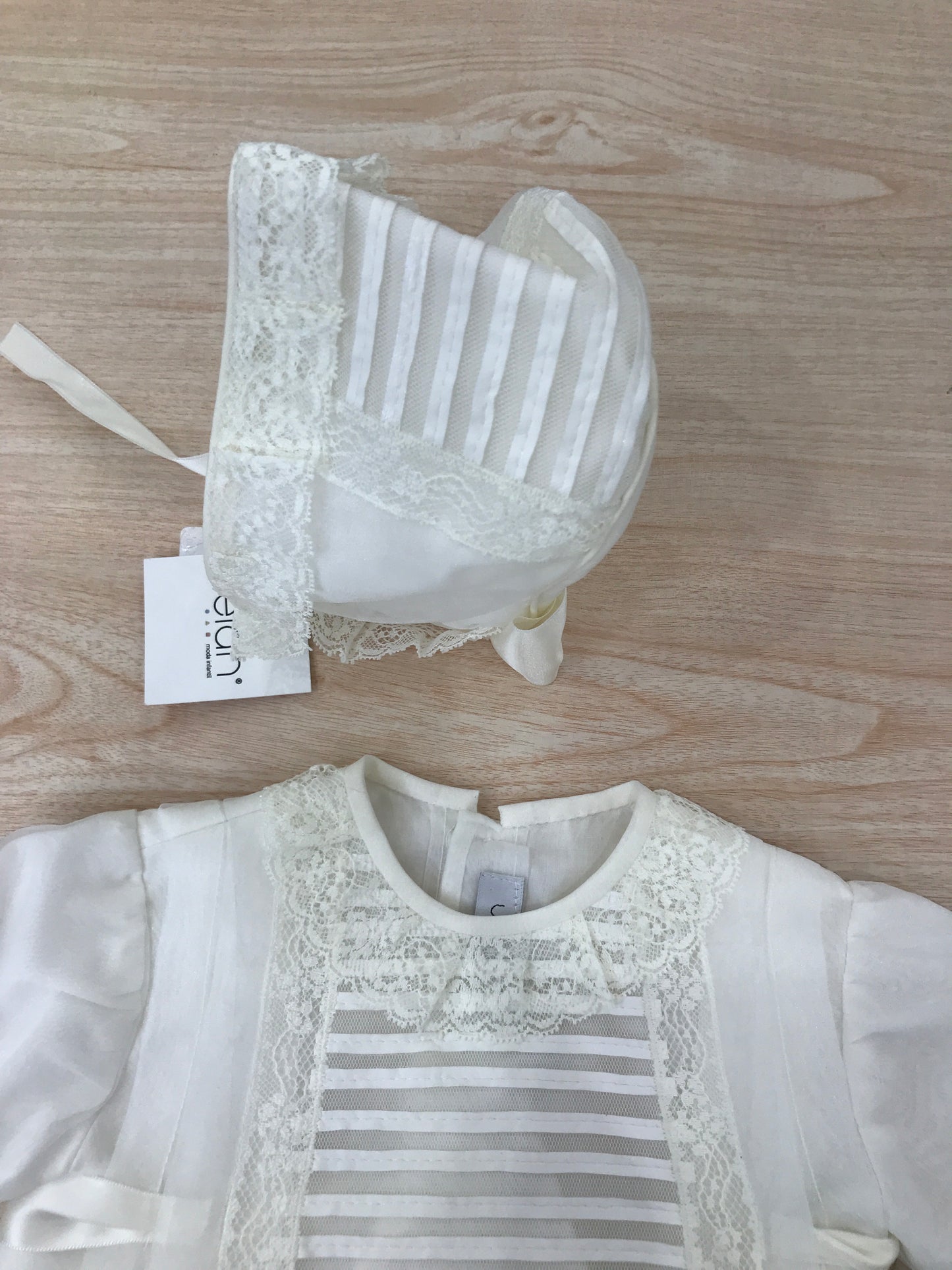 Completo Belan in organza con applicazioni di pizzo casacca con culotte.