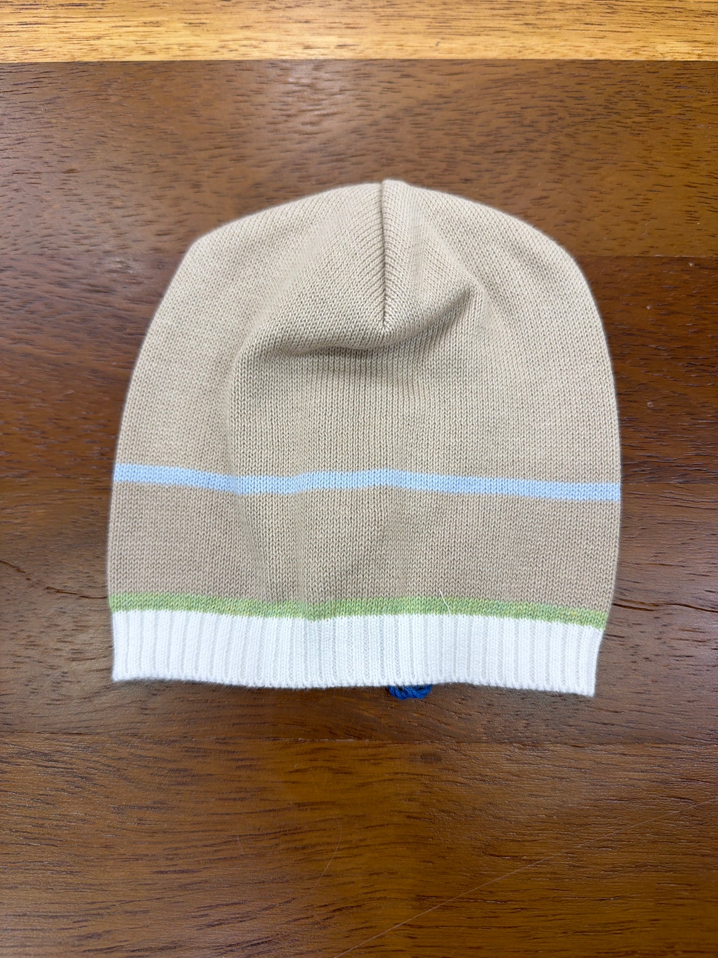 Cappello Colori Chiari in filo di cotone nelle tonalità tortora verde bianco