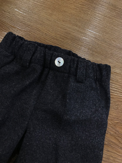 Pantalone Jo Milano in panno grigio scuro con risvolto