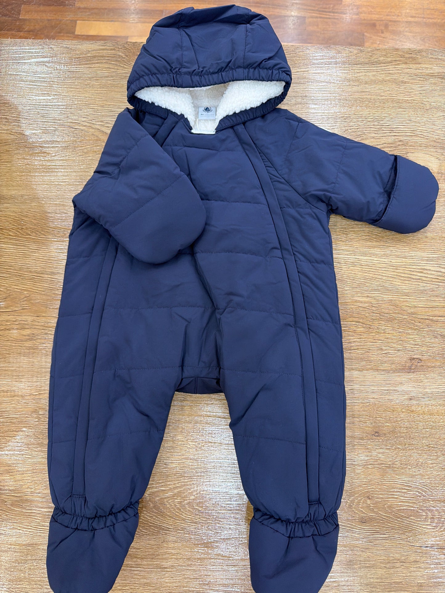 Eskimo Petit Bateau blu scuro con cappuccio e guantini con pelliccia interna