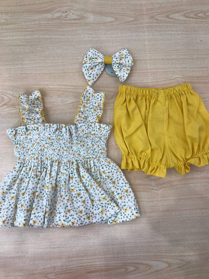 Completo Belan due pezzi casacca con bretelle a fiori con rusche sul corpetto con culotte abbinata