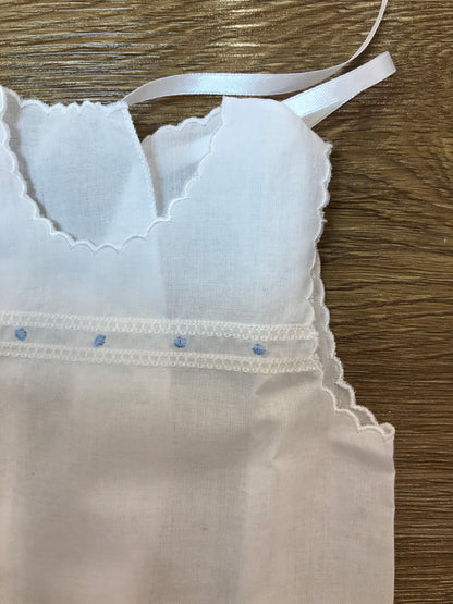 Camicino Coccodè in cotone smanicato smerlato con piccoli pois celesti