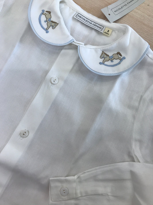 Camicia Nicoletta Fanna in cotone manica lunga con colletto rifinito in celeste e cavallo a dondolo