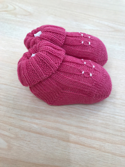Babbucce Bebè di Almy in filo fucsia con punto smock bianco