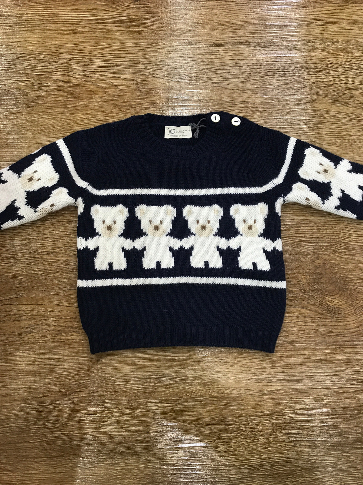 Maglione Jo Milano in lana con piccoli orsetti in panna sul davanti e sulle maniche